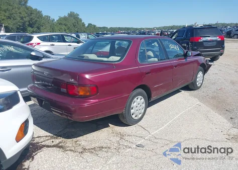 1996 Toyota Camry Dx/Le/Xle z USA, uszkodzony, nr VIN 4T1BG12K9TU691837